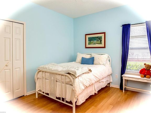 335 Legacy Drive  (24 of 47)
