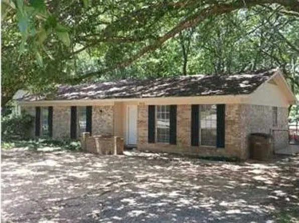 600 Via Ct, Mobile, AL 36609