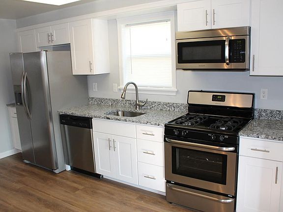2nd image of 2810 Gray Manor Ter #2