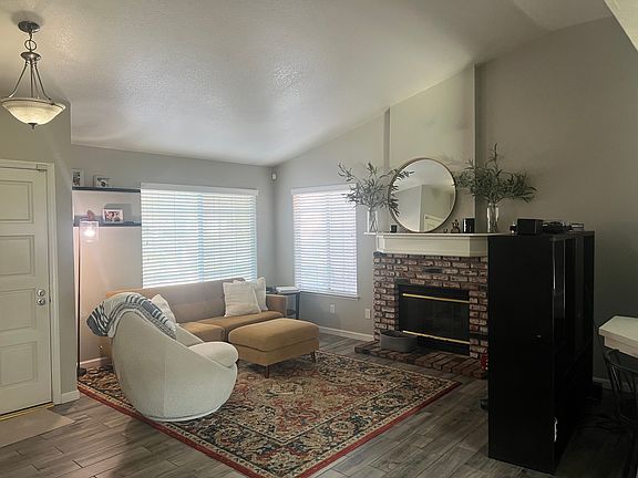 2nd image of 3524 Via Campana