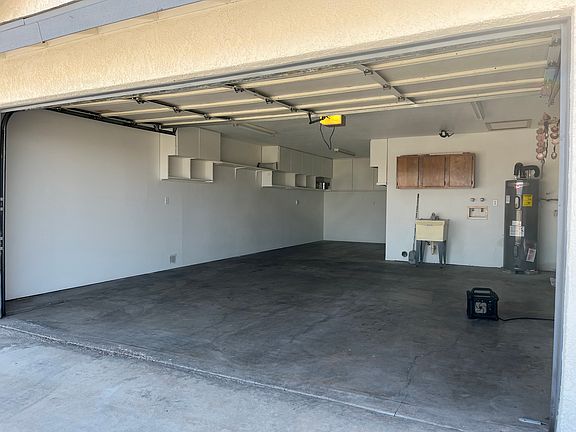 2nd image of 2751 Hidden Valley Dr