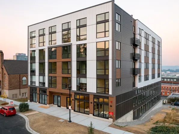 The Ellis Apartments