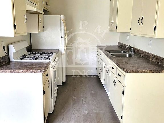 5th image of 3144 La Madera Ave APT D