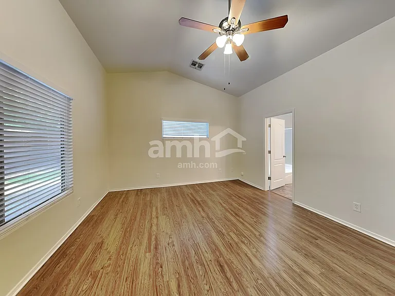 15912 W Carmen Dr — Photo 10