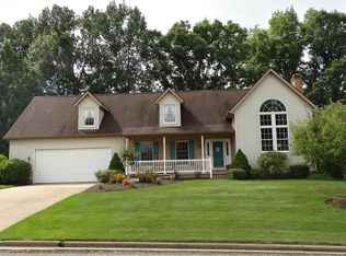 2265 Fallen Oak Cir NE, Massillon, OH 44646