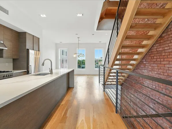 84 Madison Avenue image 24 of 31