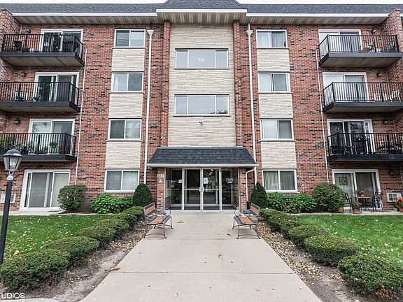 2nd image of 100 W Park Circle Dr APT 1B