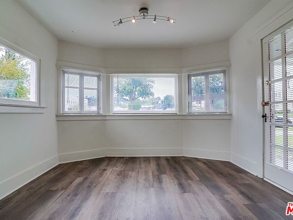 2nd image of 1320 Fremont Ave #B