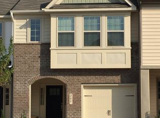 721 Ridge Cliff Ln, Zebulon, NC 27597