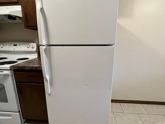 3rd image of 1840 Knox St #1