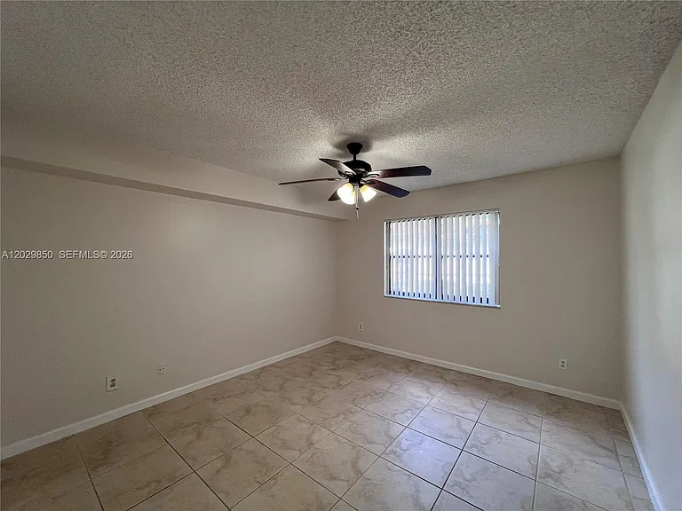 640 S Park Rd #144 — Photo 10