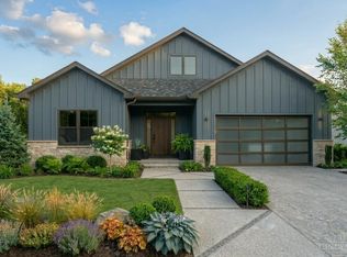 10126 Forest Ave, Woodlawn, OH 45215