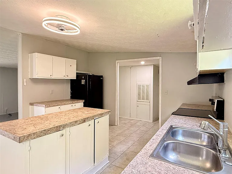11115 Hayslip Ln — Photo 11