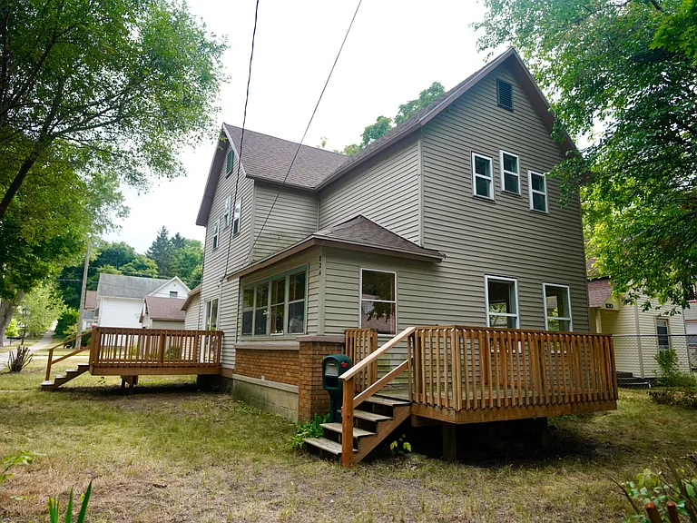 824 Lyon St NE — Photo 23