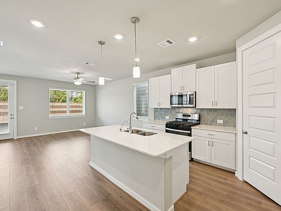 The Avery floorplan in Spring Brook Village of Houston, TX.