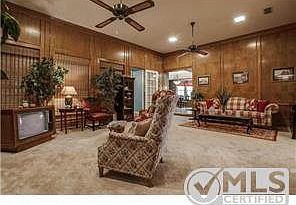 Ideal layout for entertaining