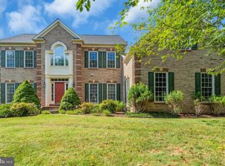 9800 Goldenberry Hill Ln, Manassas, VA 20112