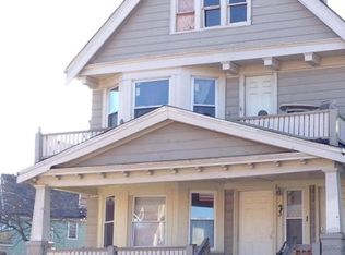 2317 W Hopkins St, Milwaukee, WI