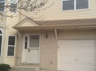 9117 Falcon Ridge Dr, Bridgeview, IL 60455