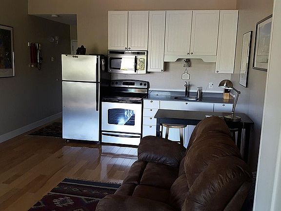 5th image of 2235 Sidewinder Dr #433