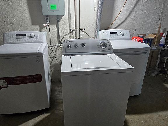 2nd image of 1045 N Old Woodward Ave Unit 2