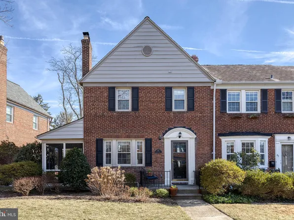 45 Dunkirk Rd, Baltimore, MD 21212