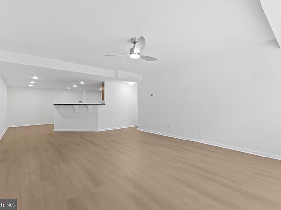 5th image of 1223 N Van Dorn St