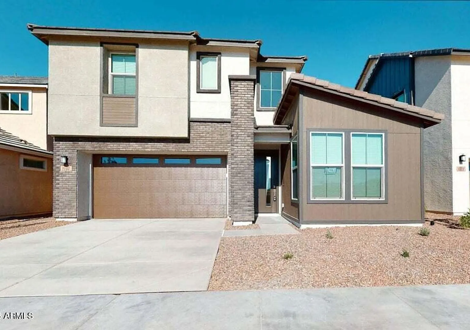 Beautiful 4 bedroom 3 bath home! — Photo 1