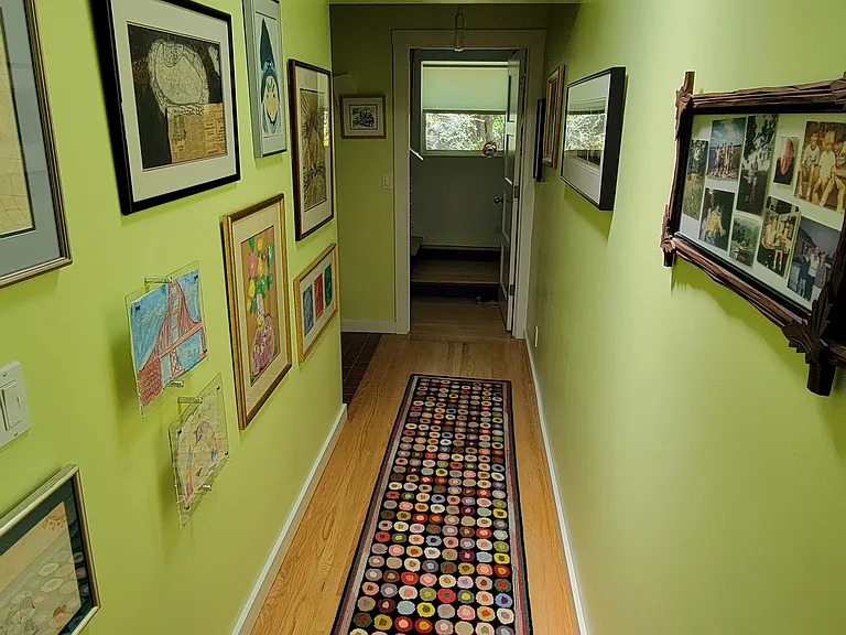 40 Birch St — Photo 16