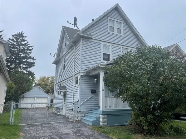 39 Townsend St, Rochester, NY 14621
