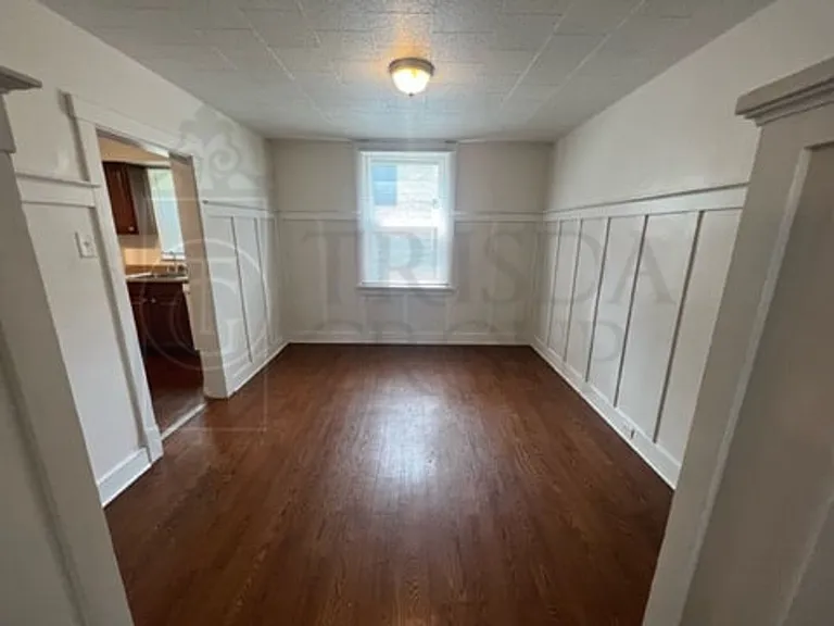 1137 Illinois Ave — Photo 8
