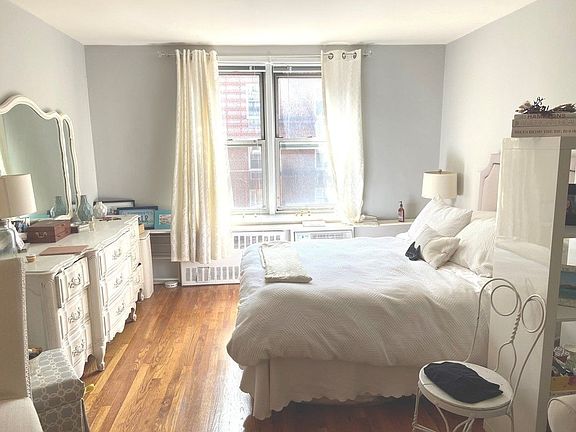 2nd image of 25 W 13th St #1J