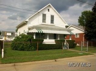 1003 28th St, Vienna, WV 26104