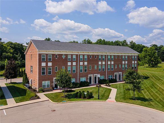 3rd image of 1205 Parklake Row