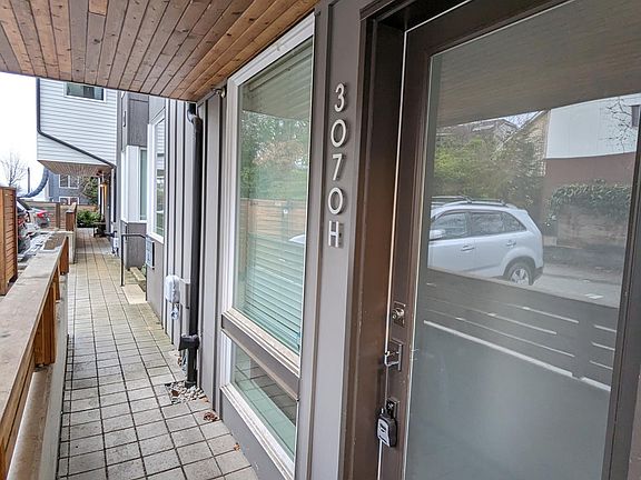 Entrance walkway