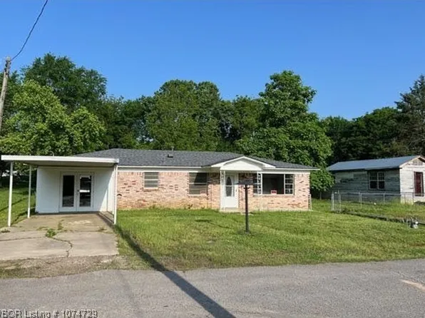 646 Sunshine St, Waldron, AR 72958