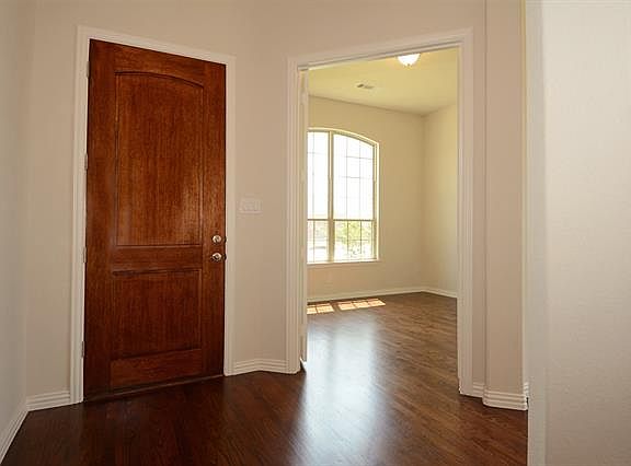 3rd image of 2020 Indigo Dr