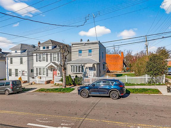 3rd image of 9-04 127th Street