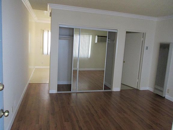 5th image of 130 N Belmont St #7