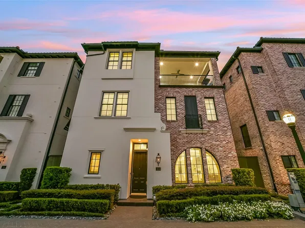 11 Southside Cir, Houston, TX 77025