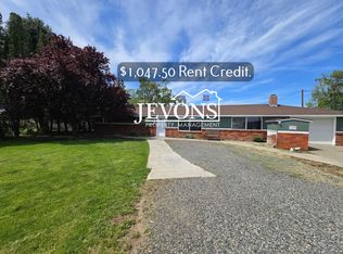 3680 Lateral B Rd, Wapato, WA 98951