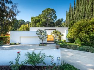 3843 Longridge Ave, Sherman Oaks, CA 91423