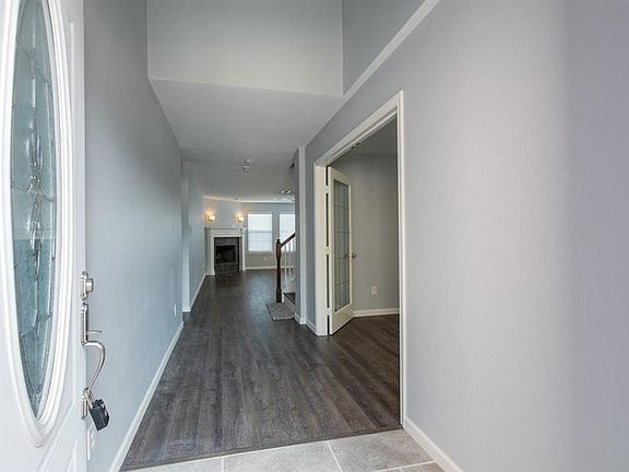 2nd image of 9212 Lenox Dr