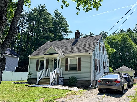 4th image of 14 Castine Avenue