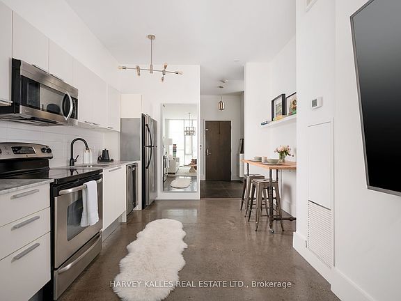 4th image of 625 Queen St E #410