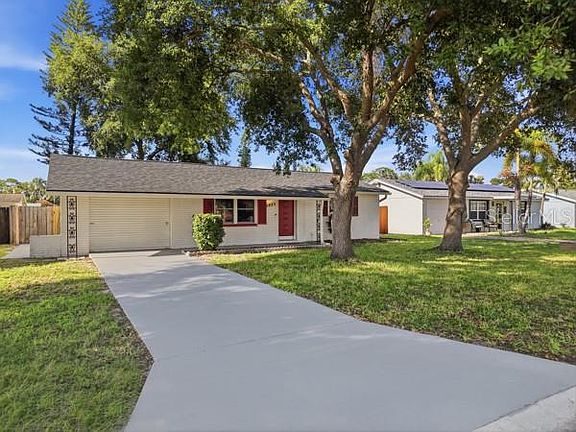 3rd image of 5935 63RD AVENUE N