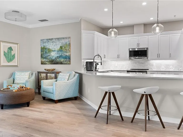 1540 Clermont Dr #103 — Photo 5