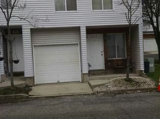 521 Ilyssa Way, Staten Island, NY 10312