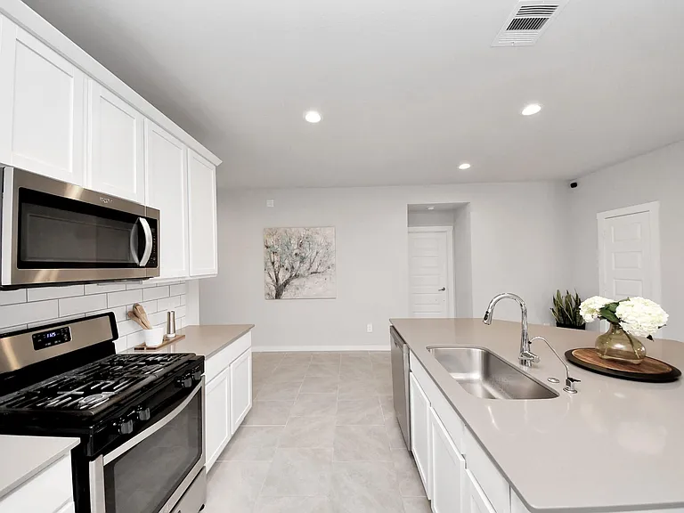 3306 Dagostino Creek Dr — Photo 22
