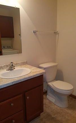 4th image of 2607 Parkfield Dr